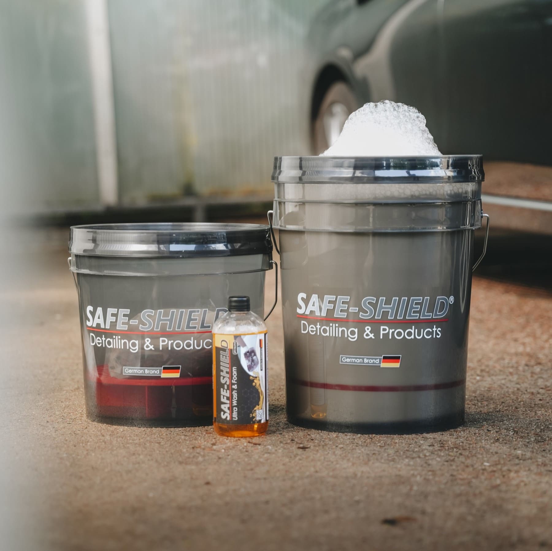 Pro car wash bucket grit guard & lid | configurator
